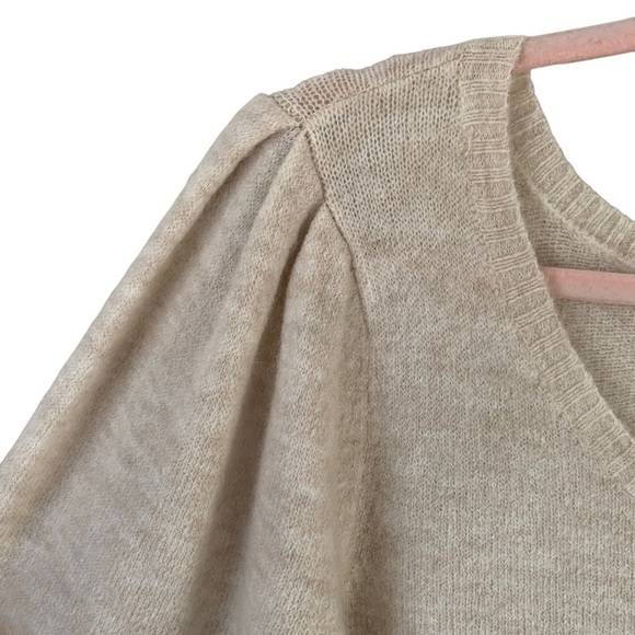 Rachel Parcell Wool Blend Cream Puff Shoulder Bishop Sleeve V-Neck Sweater Sz L - Picture 5 of 11
